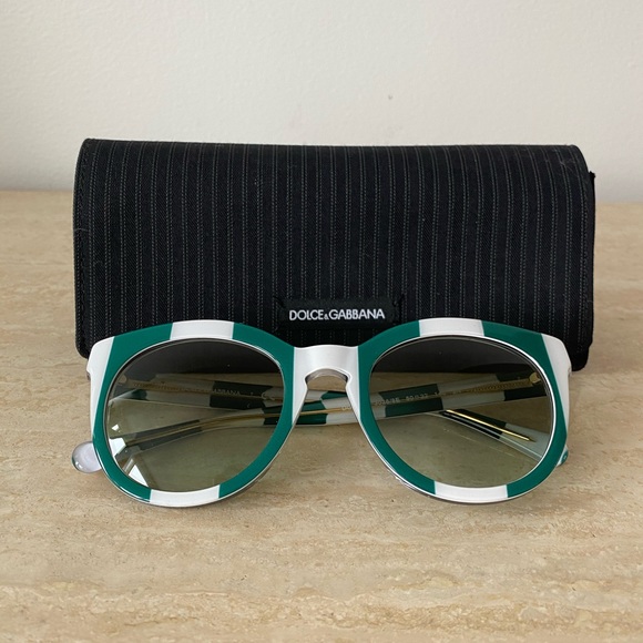 Dolce & Gabbana Sunglasses - Picture 5 of 5